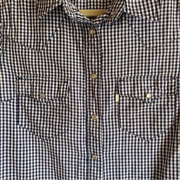 Levi’s Pearl Snap Button Down Long Sleeve Shirt Size M - Picture 4 of 6